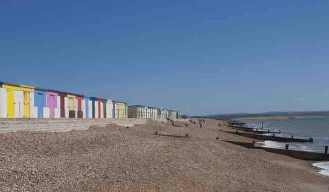 New Forest Retreat Shorefield Country Park Lymington Exterior photo